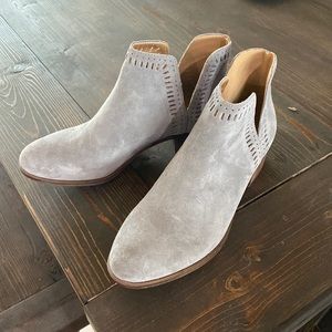 Lucky Brand grey/blue booties